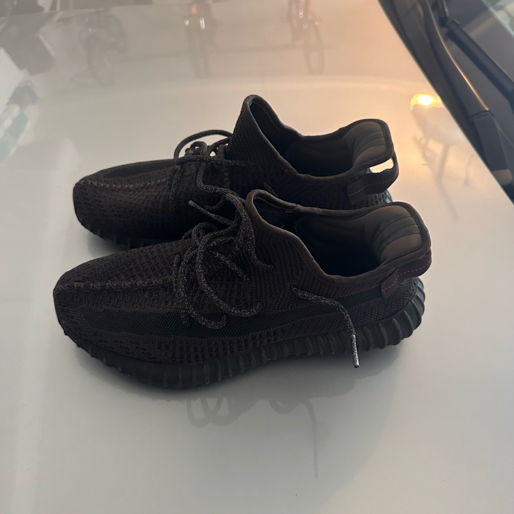 Adidas Yeezy Boost 350 V2 Black Sneakers